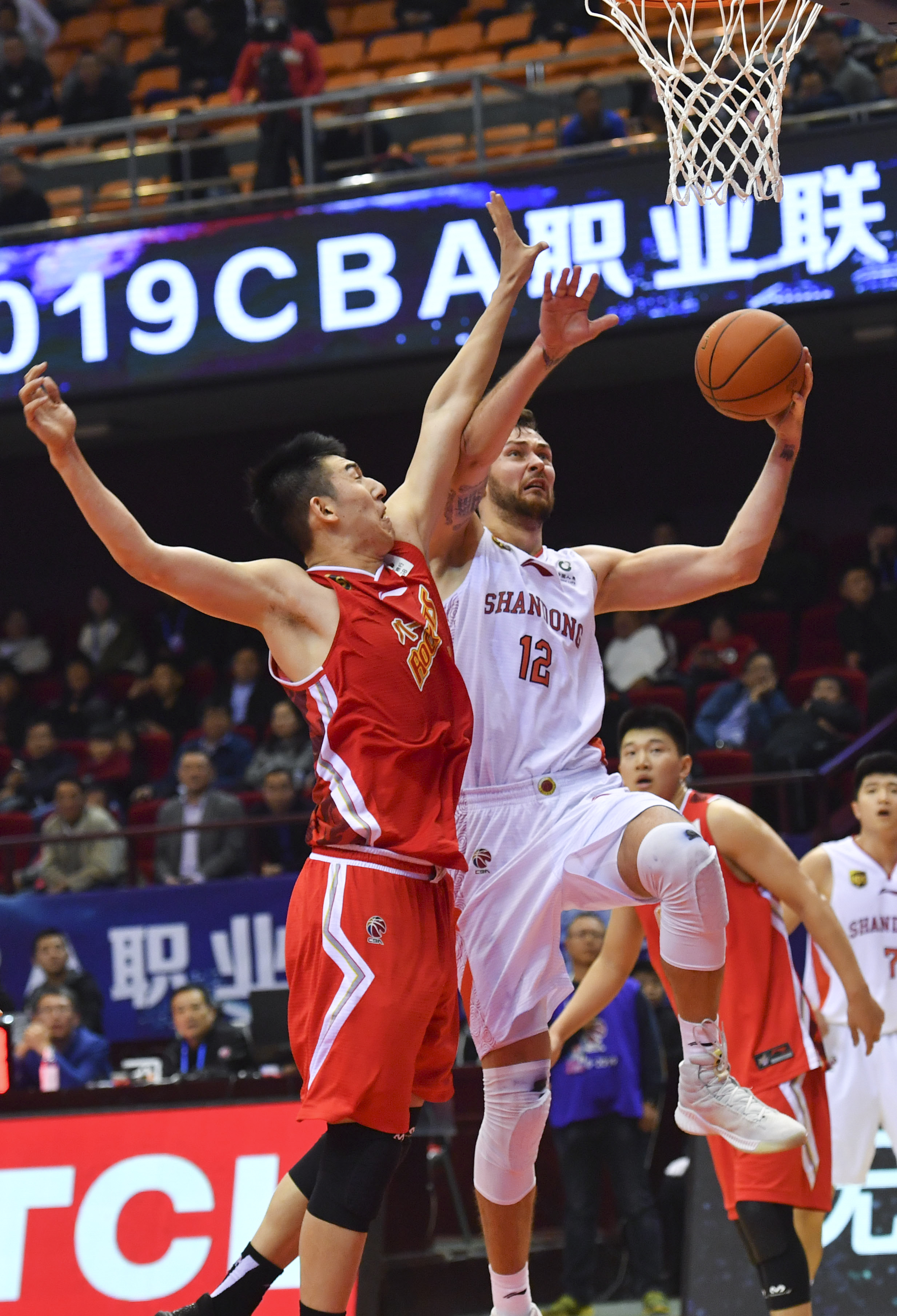 列之间的关 列之间的关